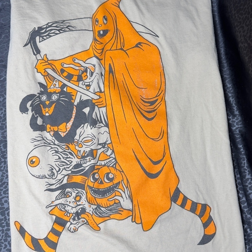 Saint Halloween Reaper Retro Art Styletee Size Small View 3